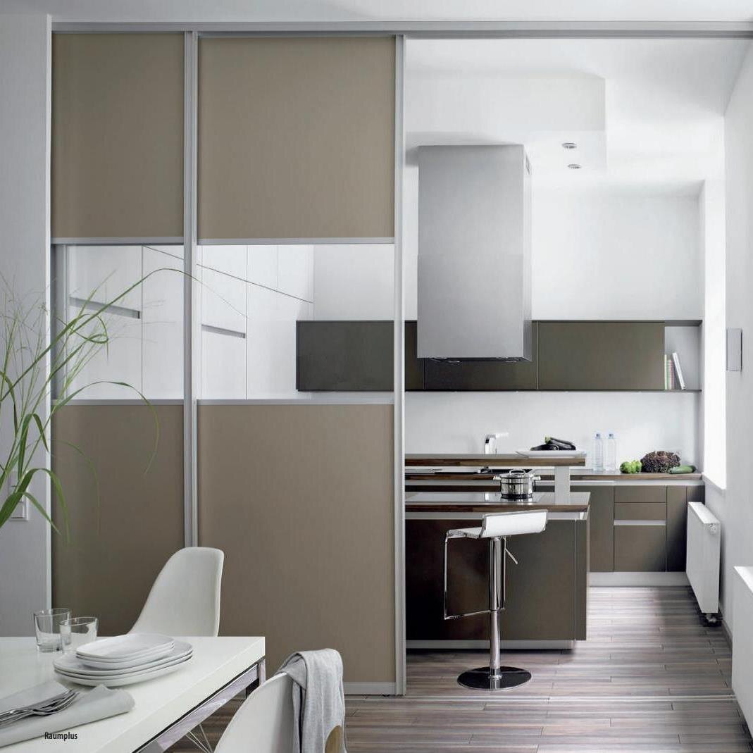 Интерьер квартиры с раздвижными конструкциями