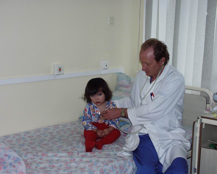 При появлении каких-либо симптомов необходимо сразу же обращаться к специалистам. Фото взято https://cutt.ly/tr6uPwk . Не забывайте оставлять комментарии и лайки) всё это поможет развитию канала).