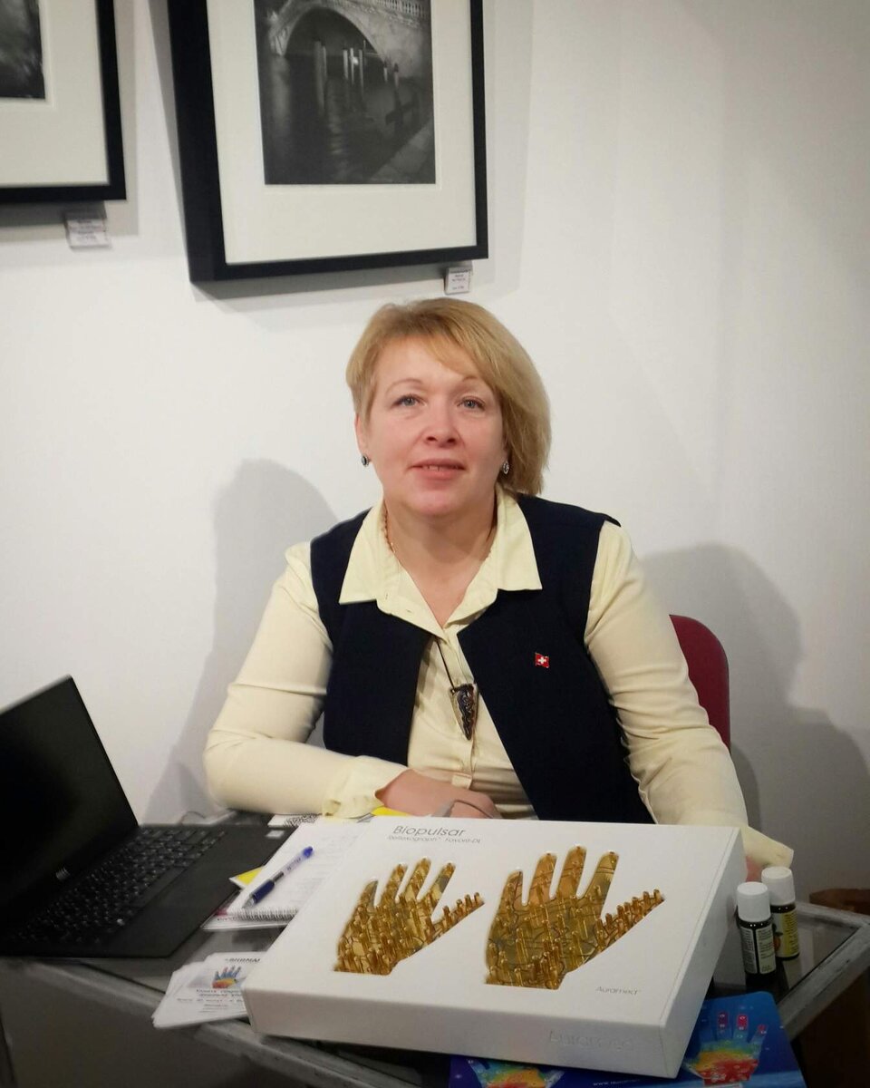                      Часто слышу, это отказ от курения ,алкоголя и др.
Конечно они правы ,  отказ от вредных привычек Здорово !
ЗОЖ это прежде всего , смена мышления и возможность понять свой организм , как ему помочь ,
          Человек - это уникальное создание , слаженная система , работающая автономно , Как только сбой в организме и нам сразу сигнал СОС ( симптомы ) ,тело говорит  "Мне нужна твоя помощь "
           Умение понять , найти причину и восстановить нормальную работу организма Это наша задача ! Есть много методик , которые позволяют
 найти причину , Моя консультация , будет полезна тем , кто решил Быть Здоровым !