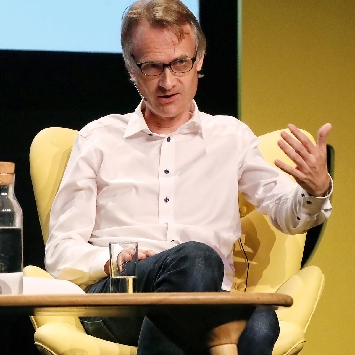 Ричард Ллойд Пэрри на презентации своей книги в Сиднее, источник yandex.ru