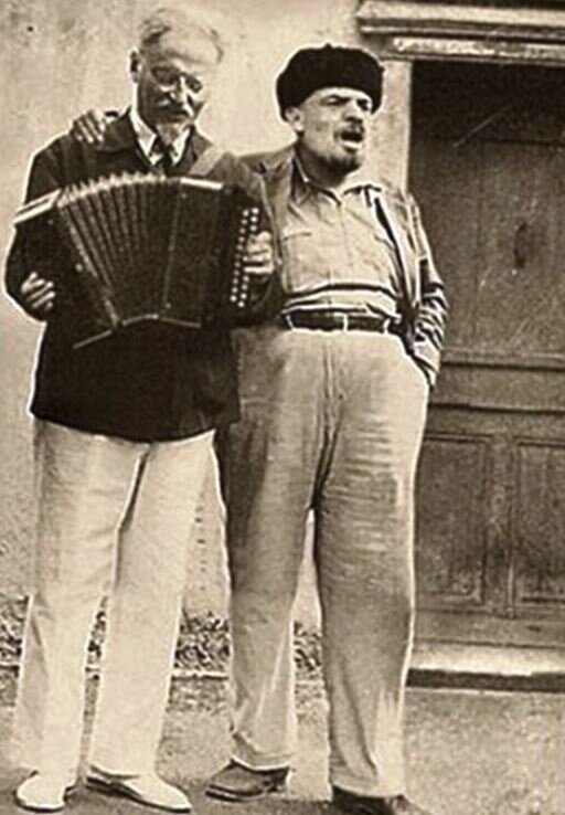 Ленин и Троцкий 