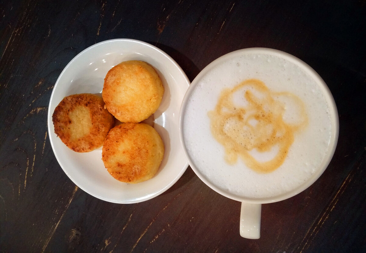 фото автора, тофники + латте, это чуть дороже