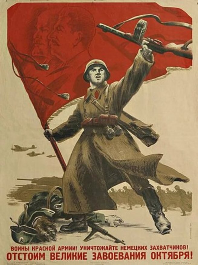 Впервые 23 февраля стала праздничной в 1919 году. Тогда ее назвали Днем Красного подарка и приурочили к годовщине боев первых красноармейских частей с немецкими войсками под Псковом и Нарвой.
