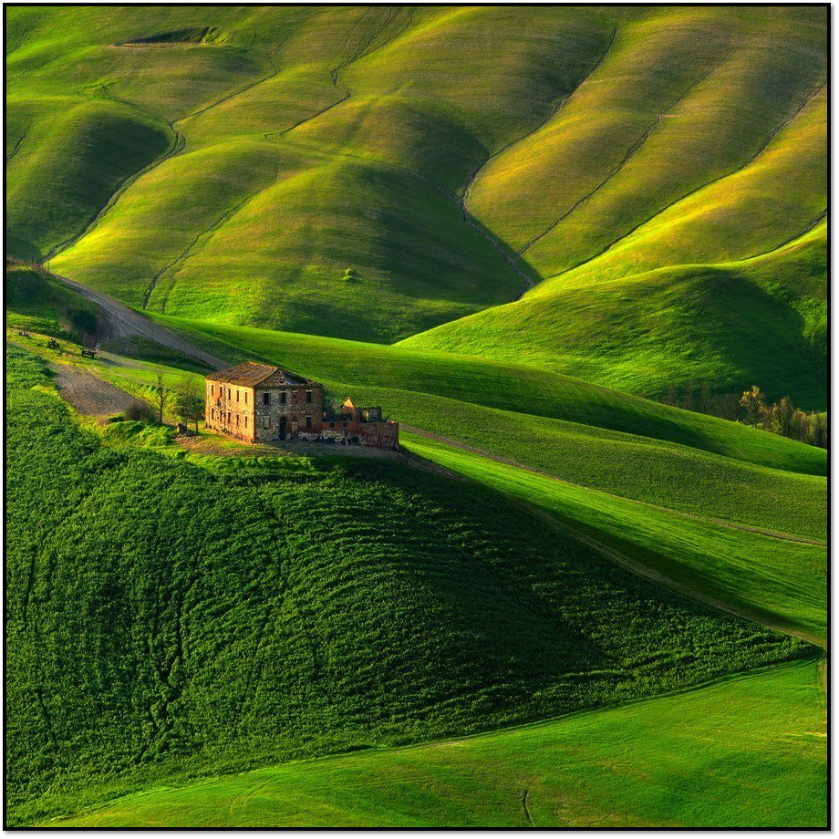 Красивые зеленые места. Природа Тосканы Италия. Холмы Тосканы Италия. Тоскана Италия зелёные холмы. Тоскана Италия priroda.