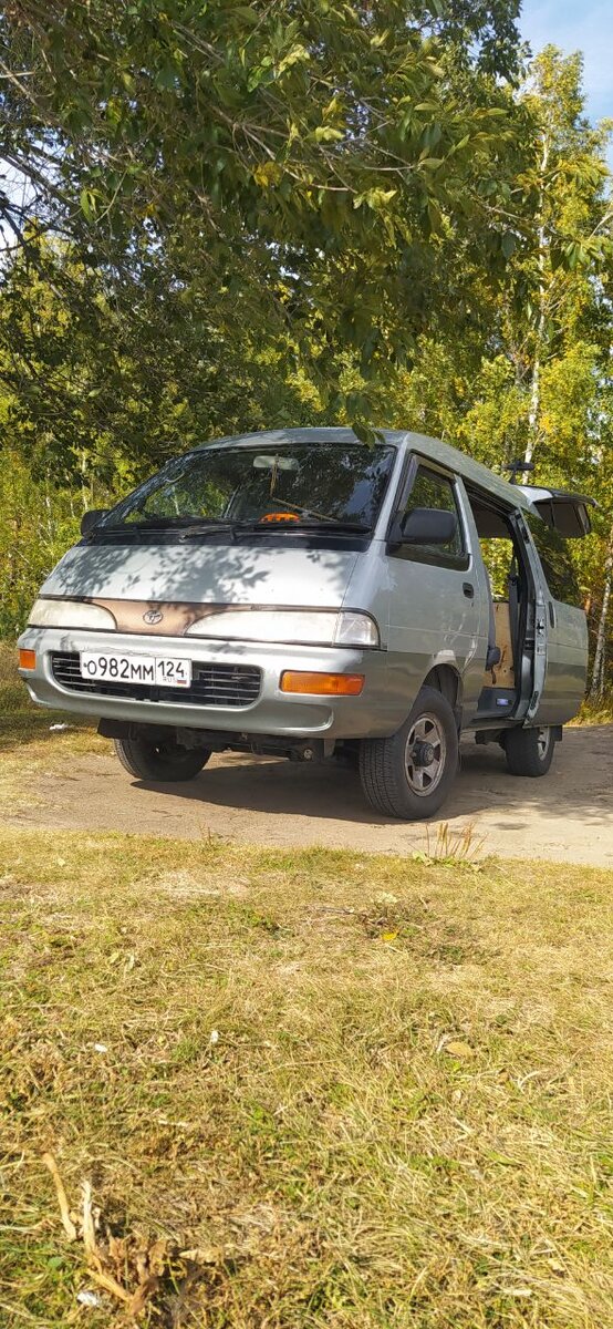 Toyota Lite Ace 1994 год