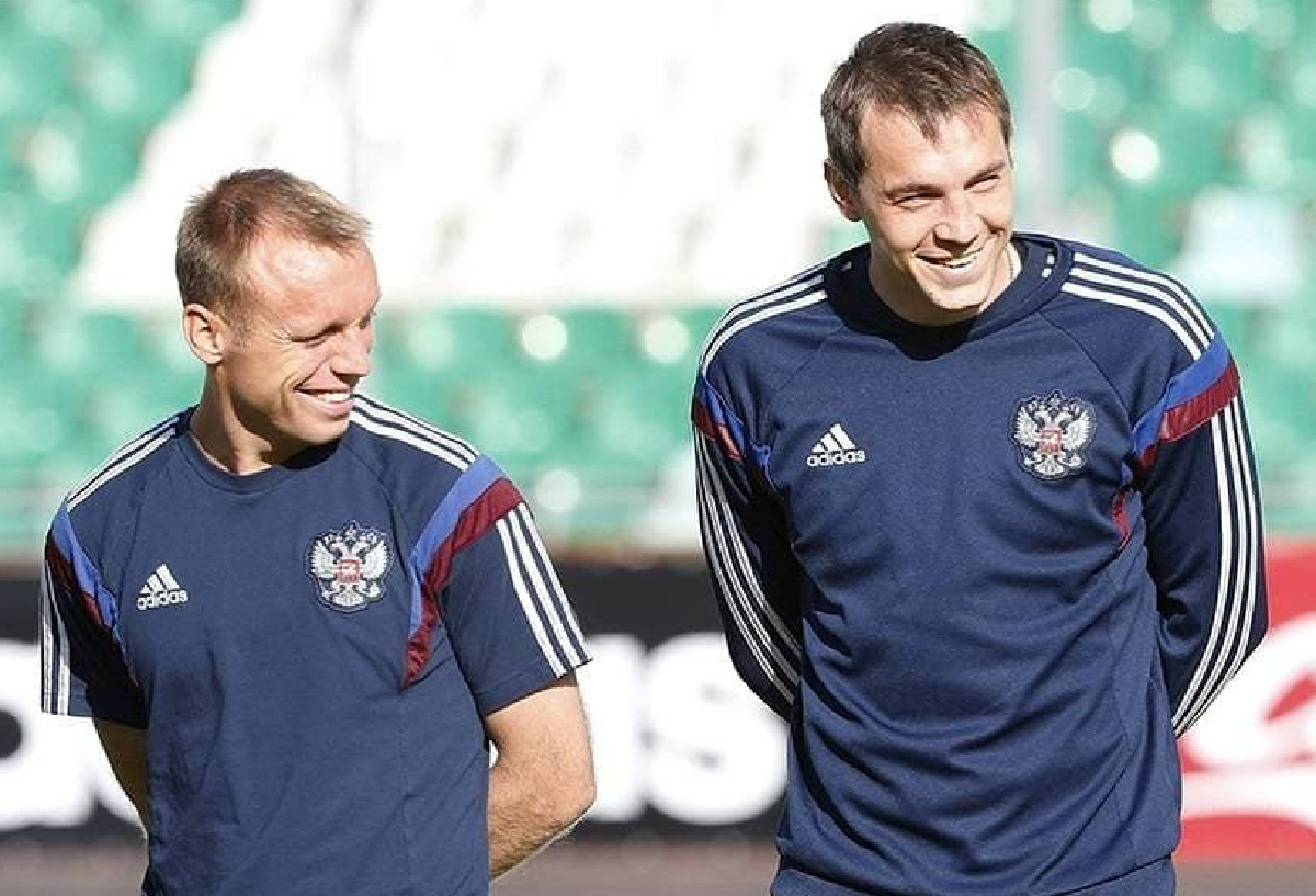 Денис Глушаков и Артем Дзюба могут сыграть за сборную в октябрьских матчах. Фото: РФС