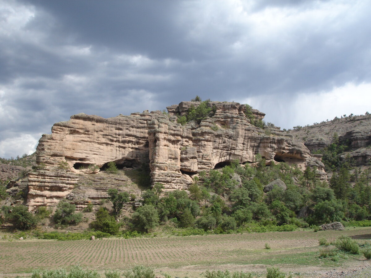 Долина пещер. Источник фото: https://viamexico.mx/el-valle-de-las-cuevas/