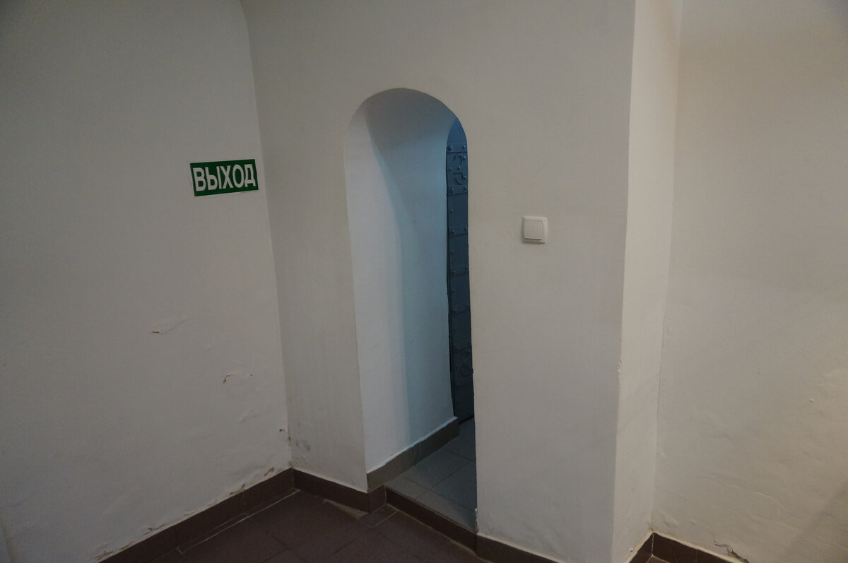 Вход в палаты