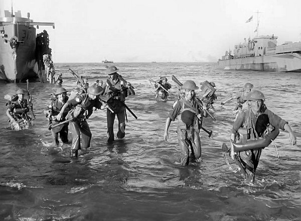 Высадка англо-американских войск на Сицилию