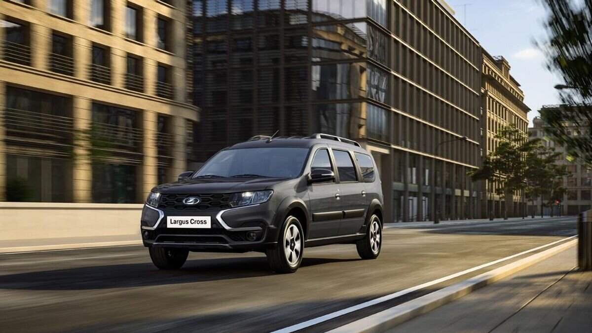   Обновленная LADA Largus© Фото : Автоваз