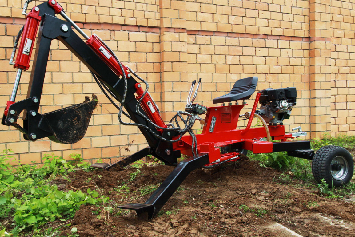 Мини-экскаватор Kafurter HBP-9. Двигатель Бензиновый, 4 такта, 9 л.с. Максимальная глубина 2200 мм. Масса 465 кг. Производство Китай. Цена 300 000 руб.