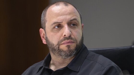    Глава МО Украины: Киеву нужно как можно больше оружия Андрей Бурков