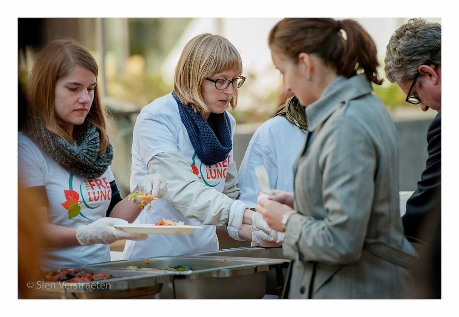 Фото: https://www.facebook.com/FreeLunchEU?fref=ts