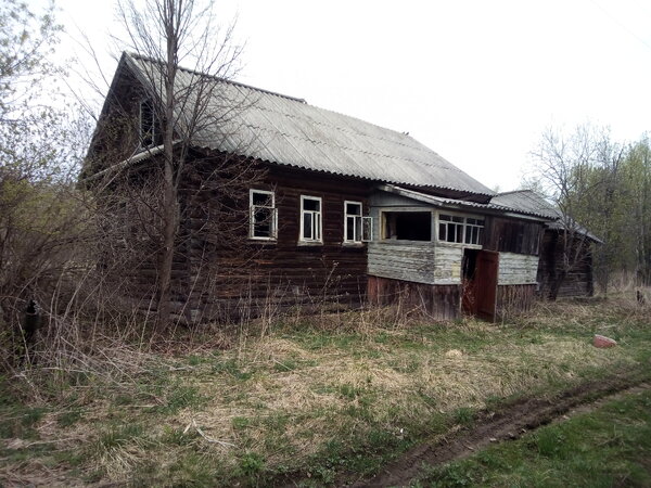 В заброшенной деревне репрессированных \ Мёртвая красота