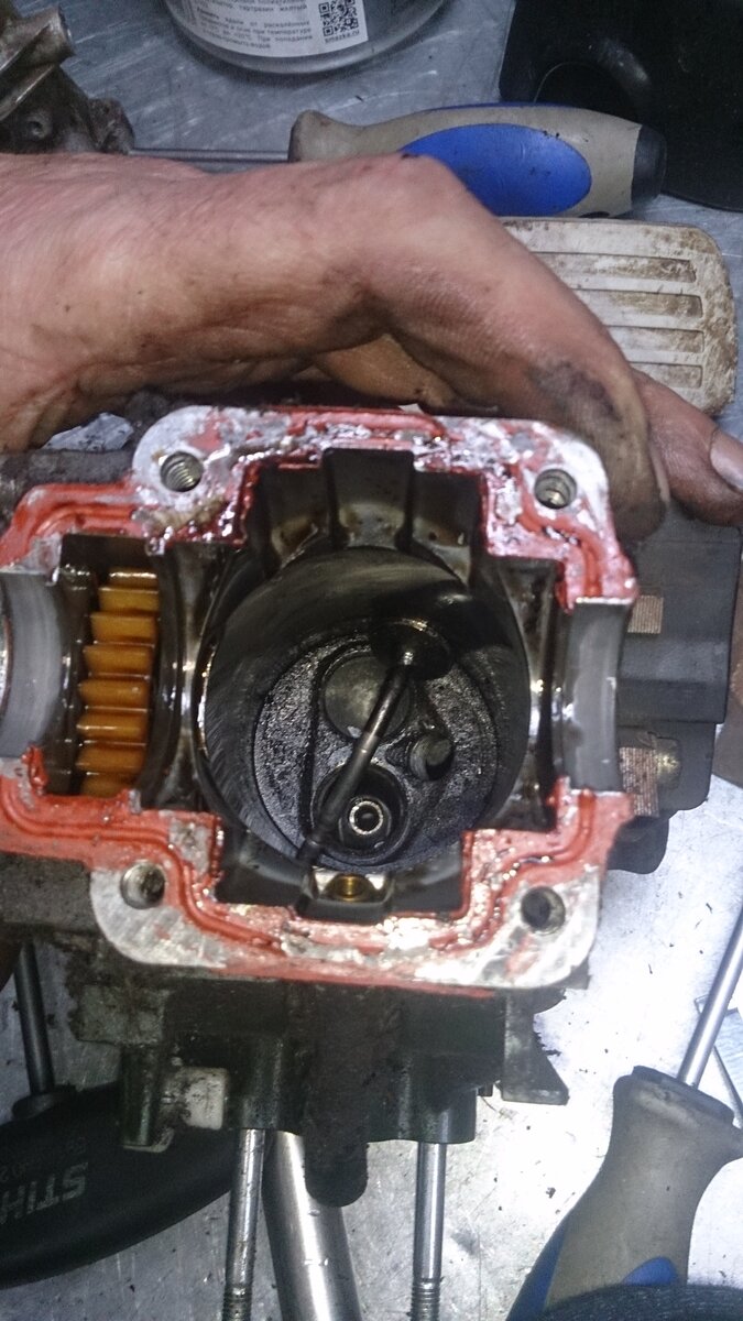 Клапан вышел с большим трудом