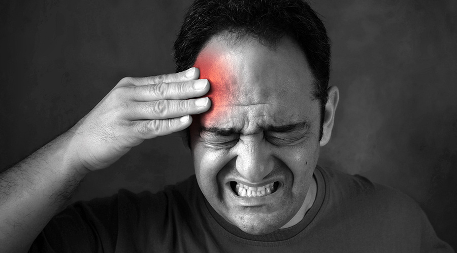 Точечная головная боль(возможна при боли в определенных сосудах)

