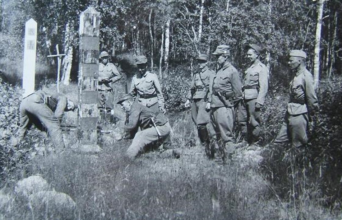 Пограничные сражения лета 1941. Пограничная застава 1941. Пограничный столб 1941 года. Пограничный столб СССР 1939-1941. Финские войска 1941.