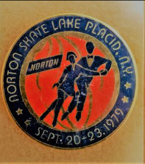 Эмблема первого турнира