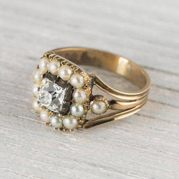 https://i.pinimg.com/736x/77/38/93/773893d508a033839e082f726434f615--victorian-engagement-rings-engagement-ring-vintage.jpg