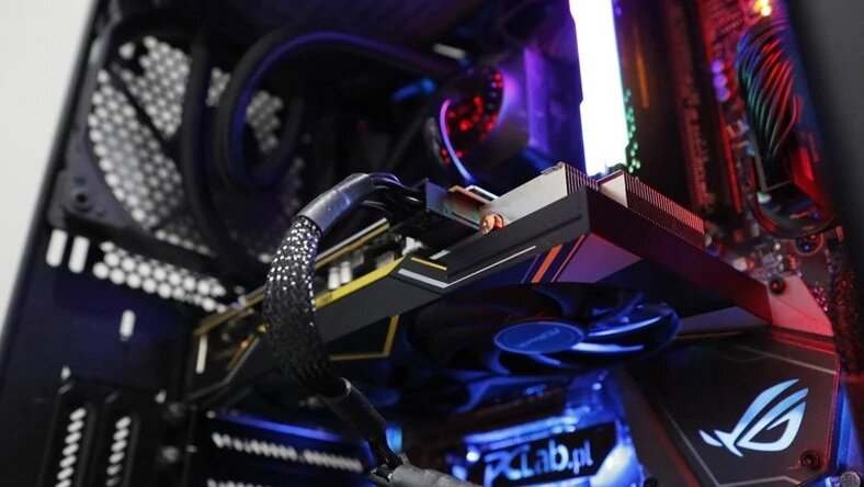 AMD Radeon RX 5500 XT