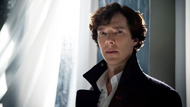 Бенедикт Камбербетч в роли Шерлока Холмса в сериале Sherlock BBC