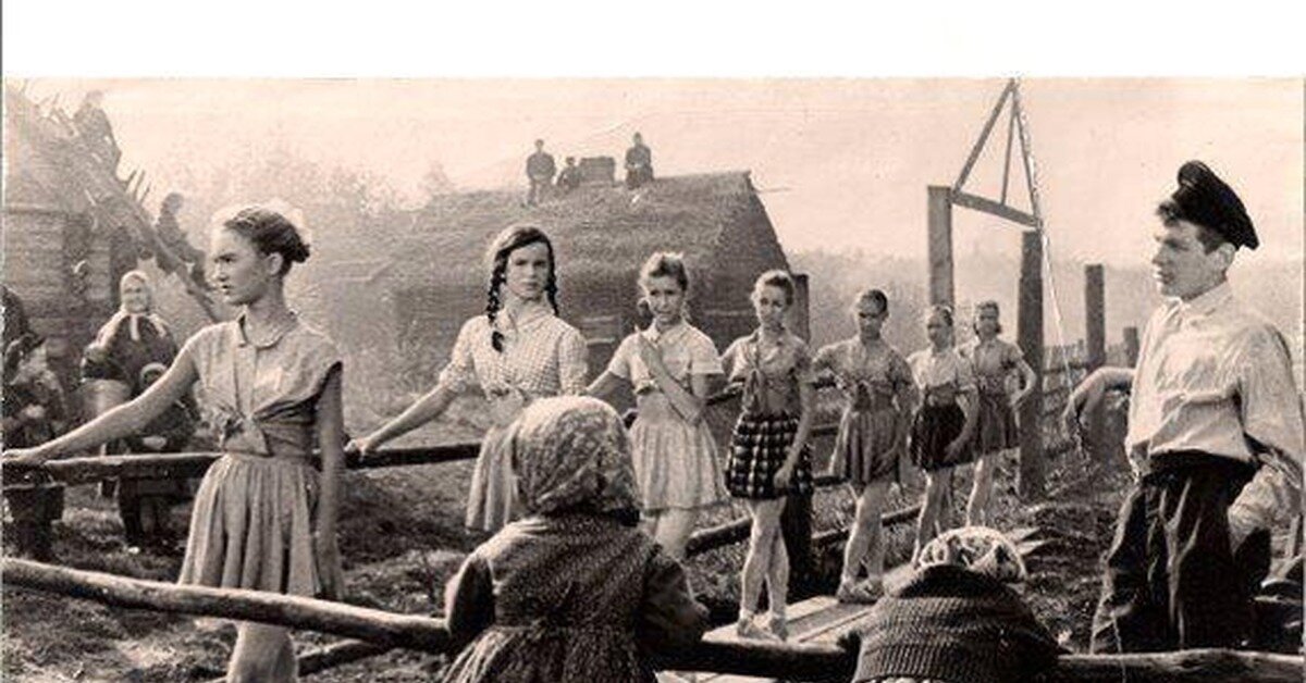 Фото взято с сайта balet24.ru Ленинградское хореографическое училище в эвакуации