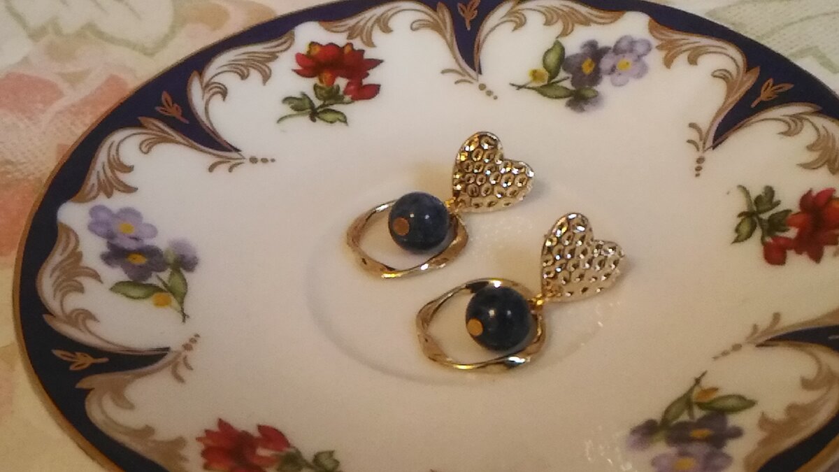 Серьги с лазуритом