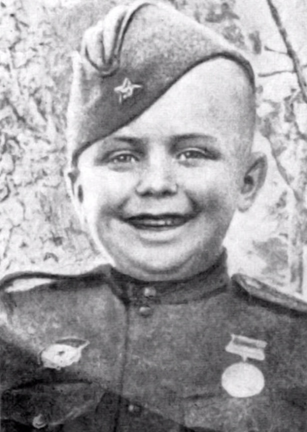 Алёшков Сергей.