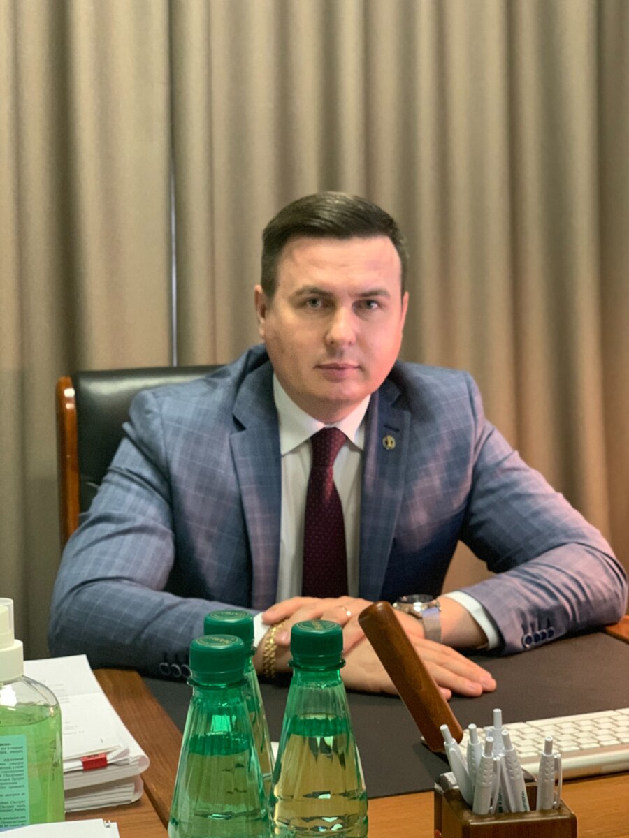 Адвокат Анатолий Антонов