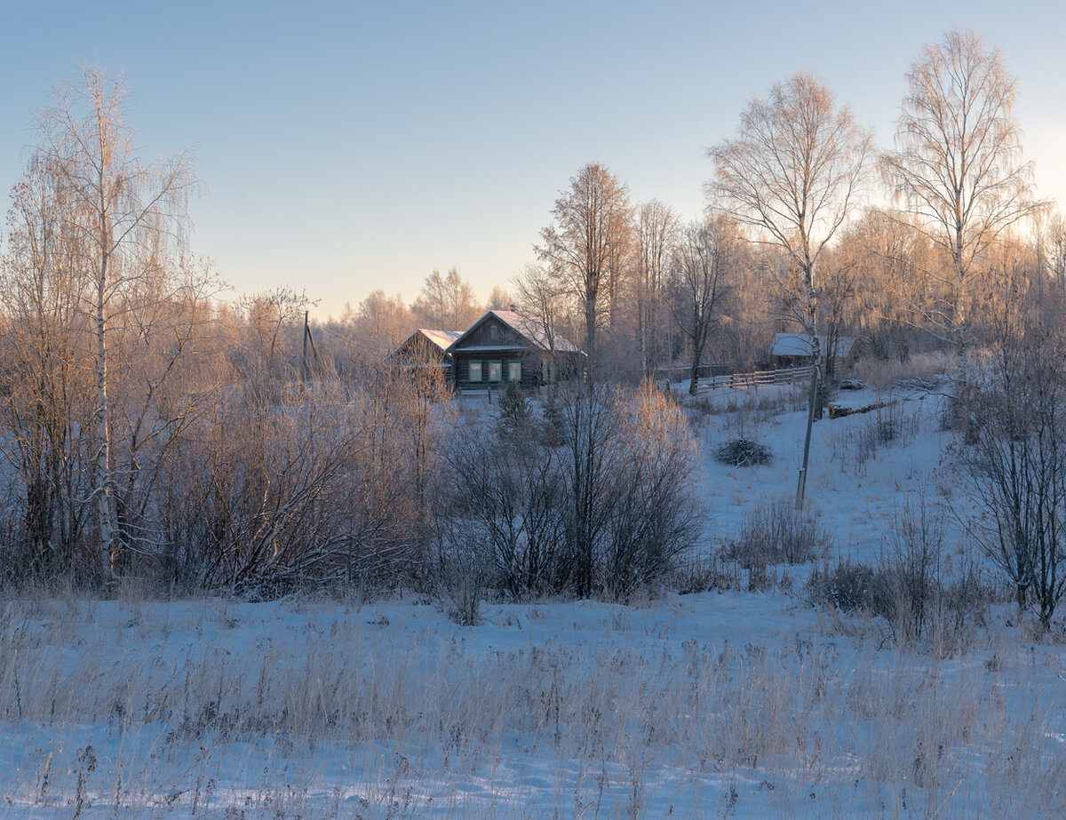 Домик на холме.