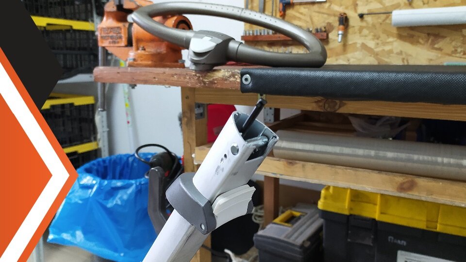 Типовая поломка данной коляски