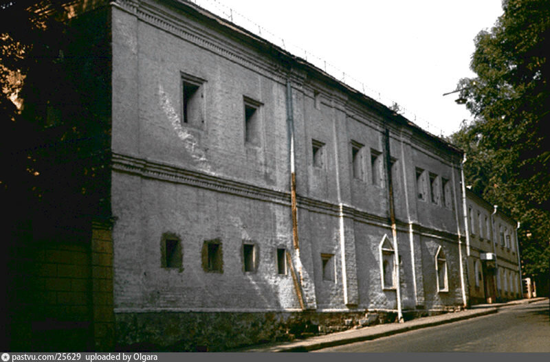 Фотография с сайта PASTVU.COM. 1974 - 1975 года