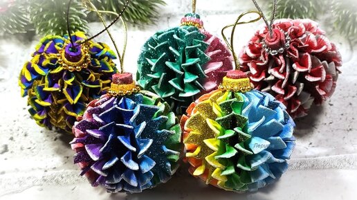 А какие ёлочные шарики понравились Вам? Новогодние игрушки своими руками 🎄 diy christmas ornaments