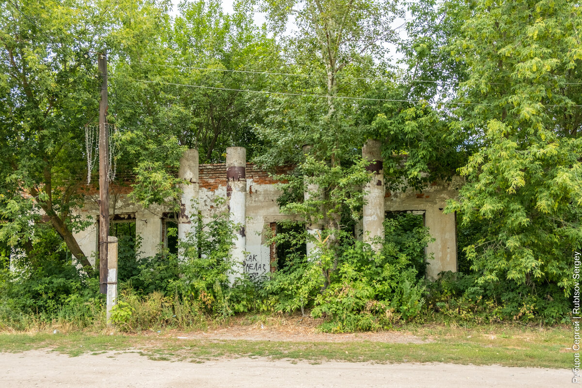 Доменная печь Петра I в селе Истье