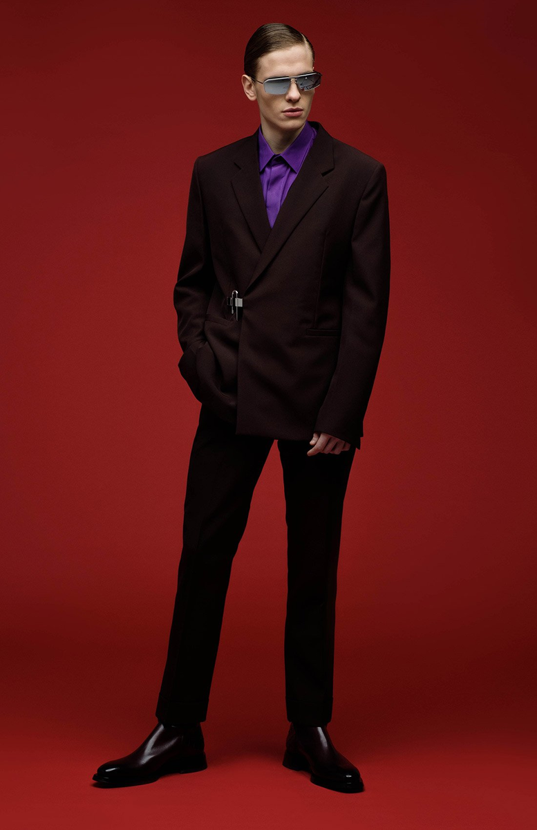 Источник: https://www.tsum.ru/