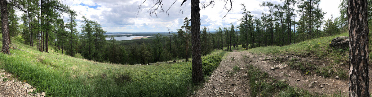 На вершине . В моменте ощущения счастья . 