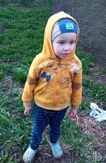 Твоё лицо, когда тебе сказали, что ты родился радоваться жизни, а потом выясняется, что радоваться придётся в компании насекомых