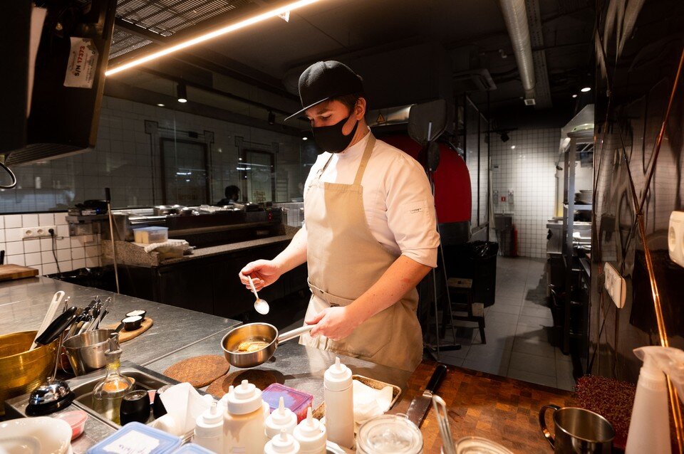     Рестораны жалуются на проблемы  ПЫХАЛОВА Юлия (архив)