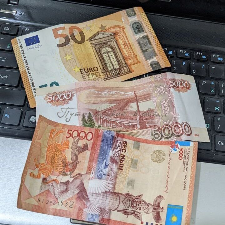 Какая красивее?