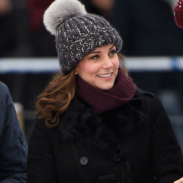     Кейт Миддлтон в шапке