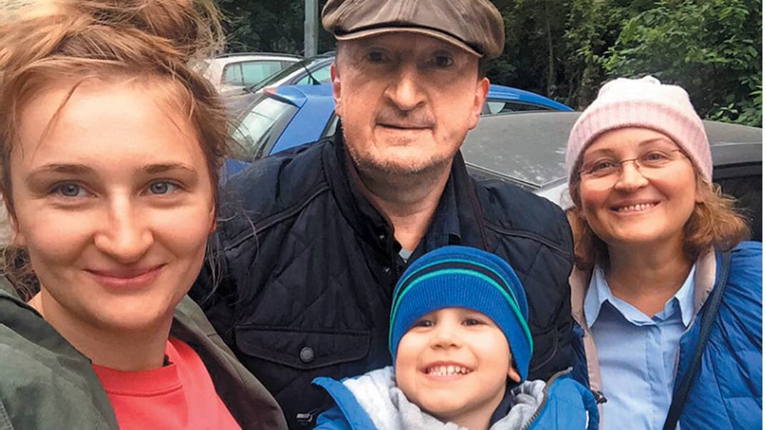 Екатерина Лыкова с родителями и сыном