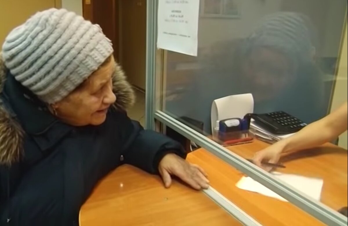 Работа в комсомольске для пенсионеров. Работающие пенсионеры. Пенсионеры пенсия. Пенсионный Возраст. Сколько получают блокадники Ленинграда пенсии