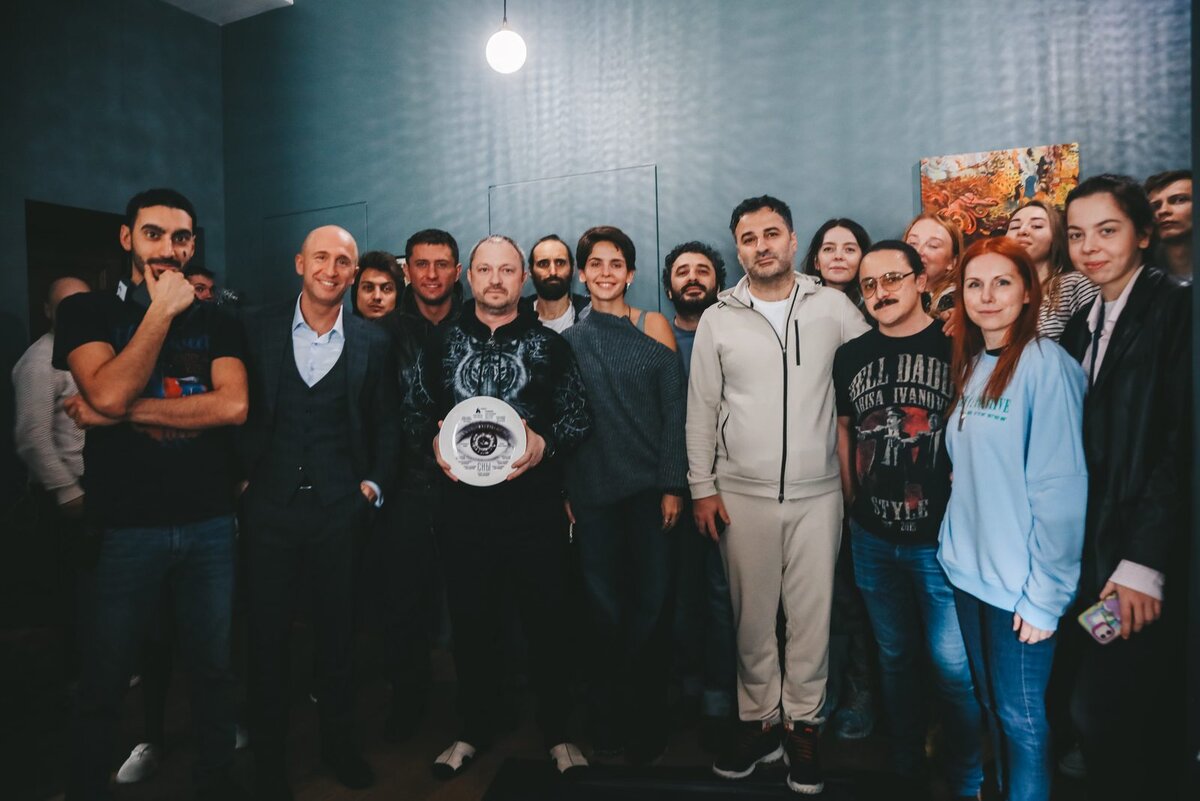 Съёмочная группа сериала "Сны"