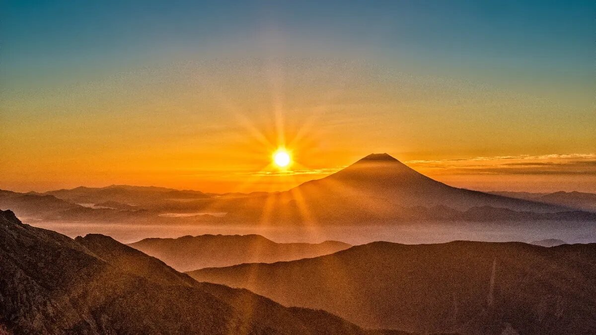 Магнитные бури декабря. Фото: www.piqsels.com