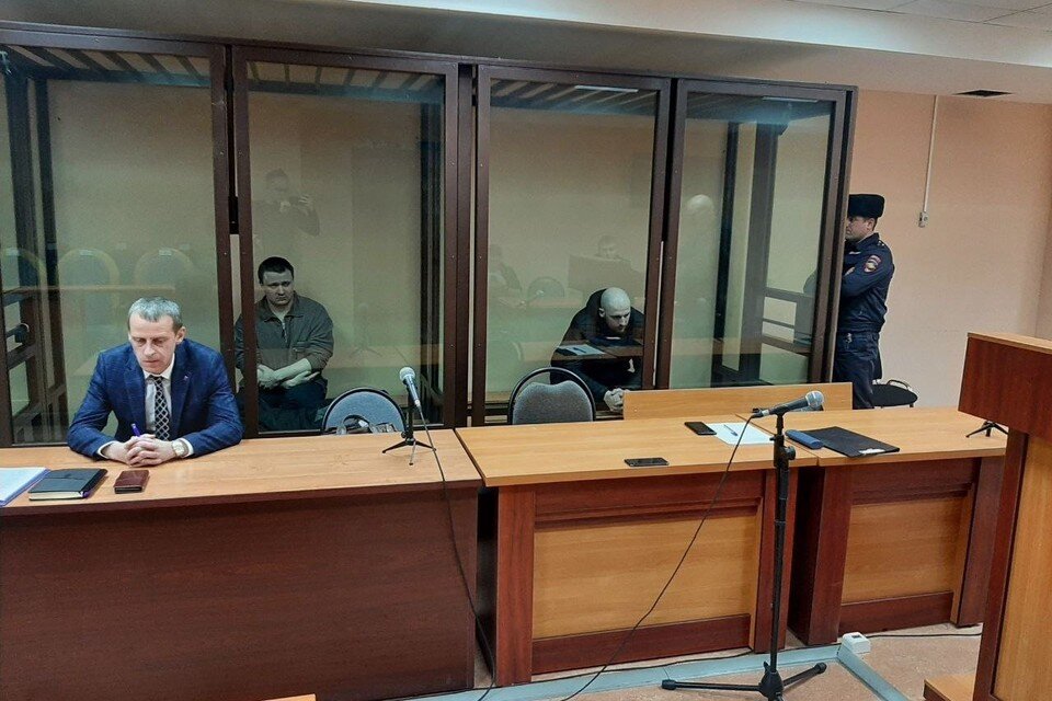     Вину в содеянном оба подсудимых не признают Николай Сальников