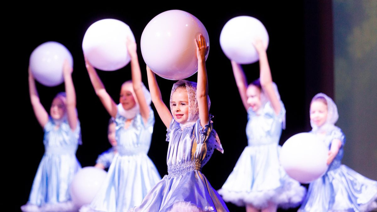    В Ханты-Мансийске проведут концерт «Мы зажигаем звёзды»