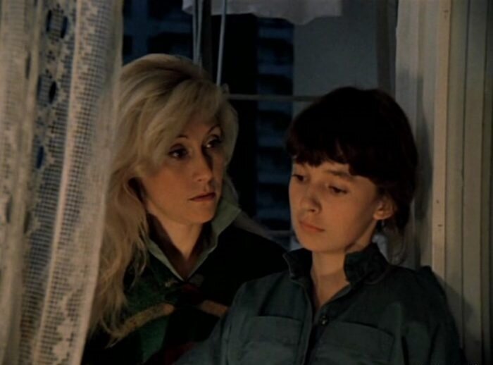 Кадр из фильма «Вам и не снилось» (1980). Скриншот.