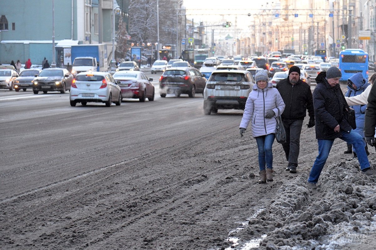 Погода в москве новости. Снег в Москве. Градусы в Москве. Мороз в Москве.