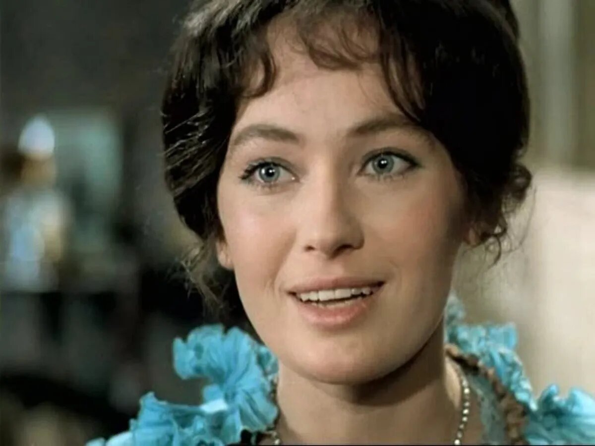 Лариса Гузеева "Жестокий романс" (1984). Фото: Vikaskas/www.kino-teatr.ru