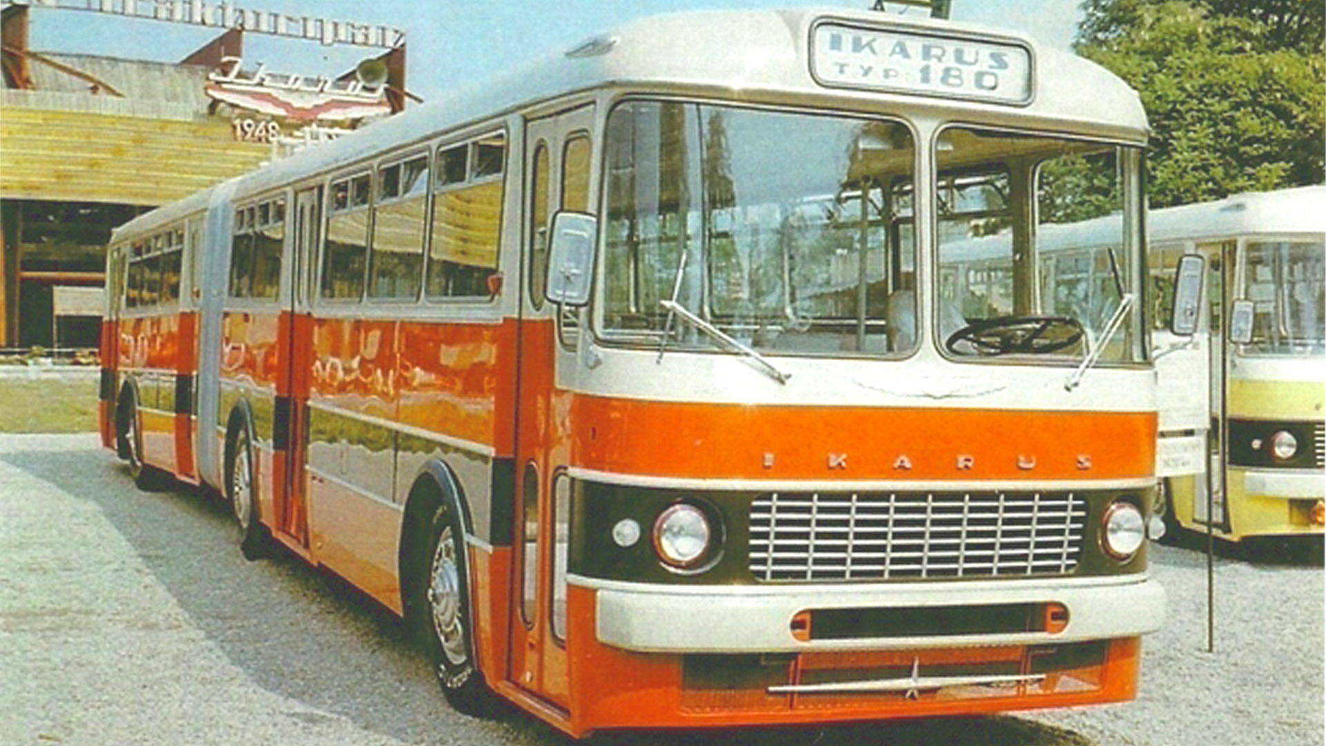 Ikarus 180 Photos and Images & Pictures